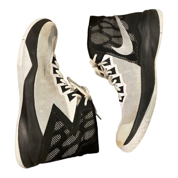 Nike Zoom‎ Devosion White Black Metallic Shoes Men’s 8.5 - Picture 1 of 7